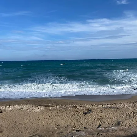 Pinede - Proche Naturiste * アグド